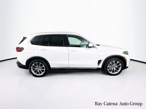 Used 2026 BMW X5 xDrive50e AWD/4WD image 8