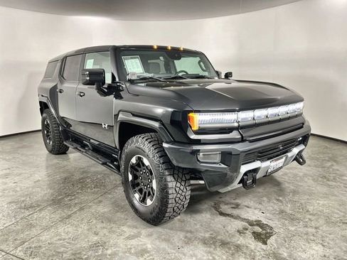Used 2024 GMC Hummer EV 2X w/ Extreme Off-Road Package image 2