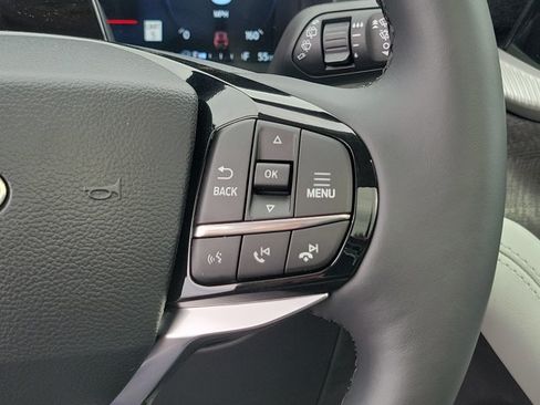 New 2026 Ford Explorer Platinum w/ LUX Leather Package AWD/4WD image 28