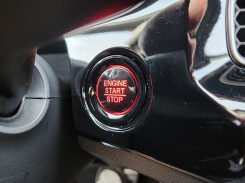 Used 2025 Honda Civic Sport image 7