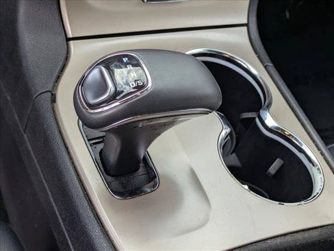 Used 2014 Jeep Grand Cherokee Limited RWD image 14