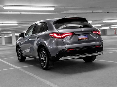 Used 2024 Honda HR-V EX-L image 5