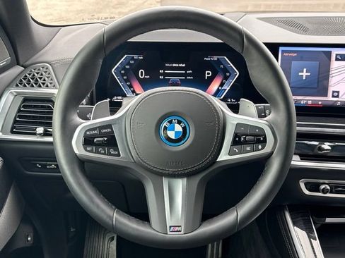 Used 2026 BMW X5 xDrive50e AWD/4WD image 22