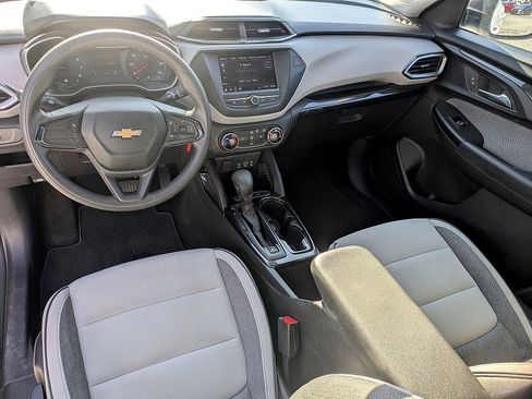 Used 2022 Chevrolet TrailBlazer LS image 16
