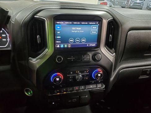 Used 2021 Chevrolet Silverado 1500 LT w/ Safety Package AWD/4WD image 26