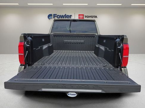New 2026 Toyota Tacoma TRD Off-Road AWD/4WD image 25