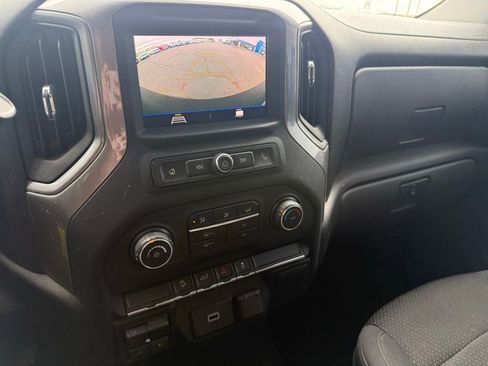 Used 2020 Chevrolet Silverado 1500 Custom Trail Boss w/ Custom Convenience Package AWD/4WD image 13