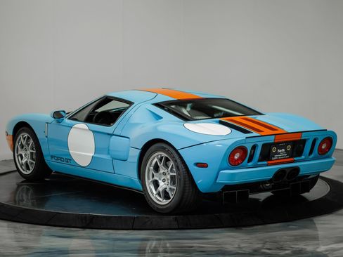 Used 2006 Ford GT image 24