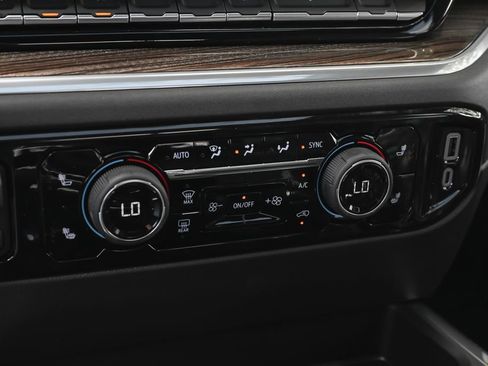 New 2026 Chevrolet Silverado 1500 LT Trail Boss w/ LT Trail Boss Premium Package AWD/4WD image 34