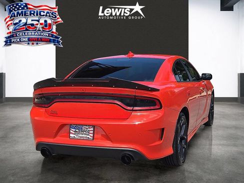Used 2022 Dodge Charger R/T w/ Blacktop Package RWD image 4