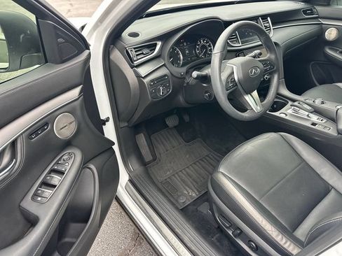 Used 2025 INFINITI QX55 Essential AWD/4WD image 9