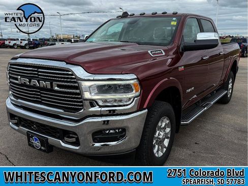 Used 2022 RAM 2500 Laramie AWD/4WD image 1