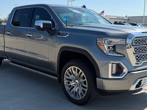 Used 2019 GMC Sierra 1500 Denali w/ Denali Ultimate Package AWD/4WD image 7