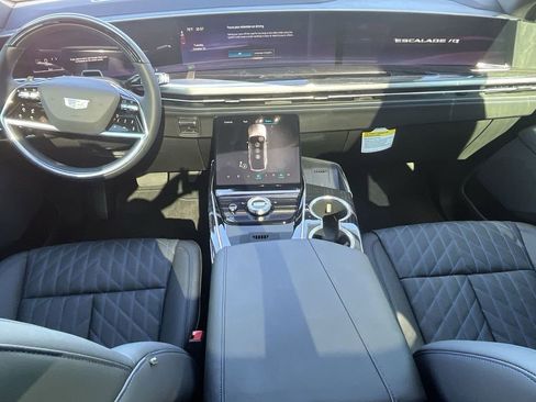 New 2026 Cadillac Escalade IQ Sport 1 w/ LPO, ONYX Package image 12