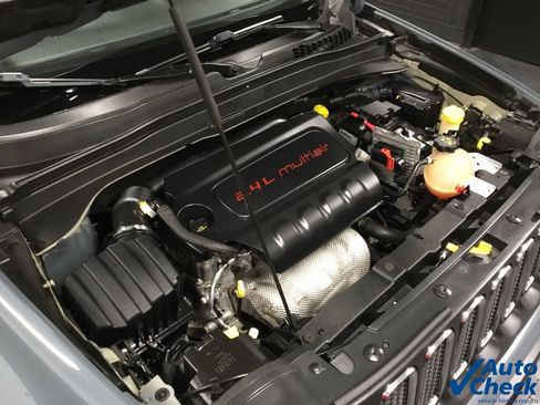 Used 2017 Jeep Renegade Sport w/ Power & Air Group AWD/4WD image 41
