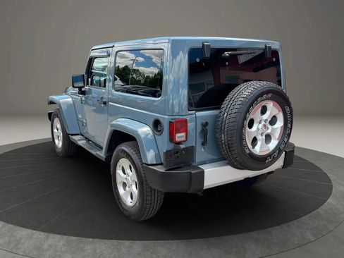 Used 2014 Jeep Wrangler Sahara w/ Connectivity Group AWD/4WD image 7