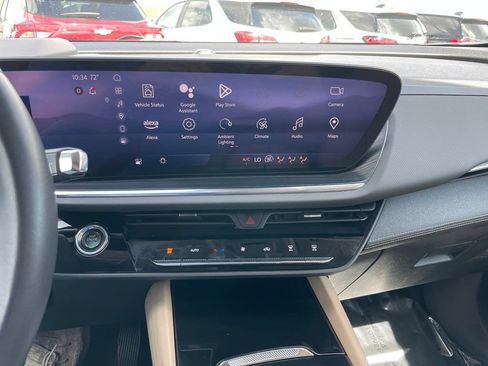 Used 2024 Buick Envision Preferred AWD/4WD image 9