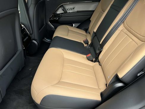 New 2026 Land Rover Range Rover Sport Dynamic SE AWD/4WD image 10