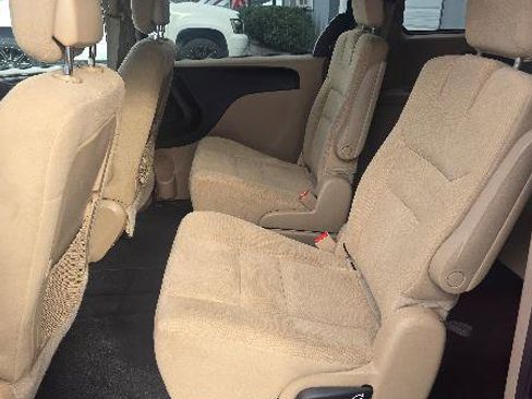 Used 2015 Dodge Grand Caravan SE w/ Quick Order Package 29E SE image 6