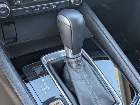 Used 2025 MAZDA CX-5 AWD 2.5 S w/ Select Package image 17