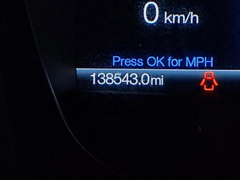 Used 2017 Ford Expedition Limited w/ Equipment Group 301A AWD/4WD image 34