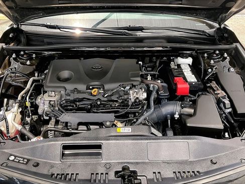 Used 2023 Toyota Camry SE FWD image 32