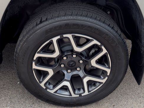 Used 2025 RAM 1500 Laramie w/ Trailer Tow Group AWD/4WD image 7