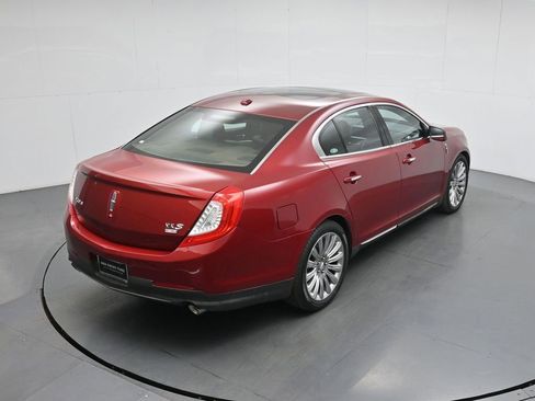 Used 2013 Lincoln MKS AWD image 40