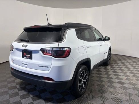 Used 2024 Jeep Compass Limited AWD/4WD image 6