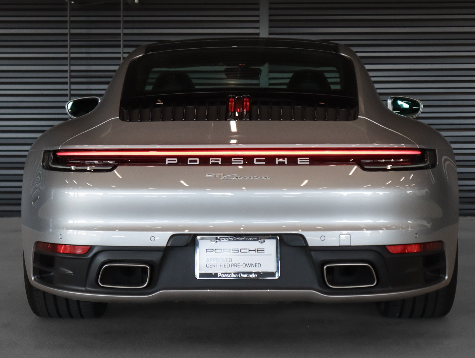 Certified 2023 Porsche 911 Carrera w/ Premium Package RWD image 9