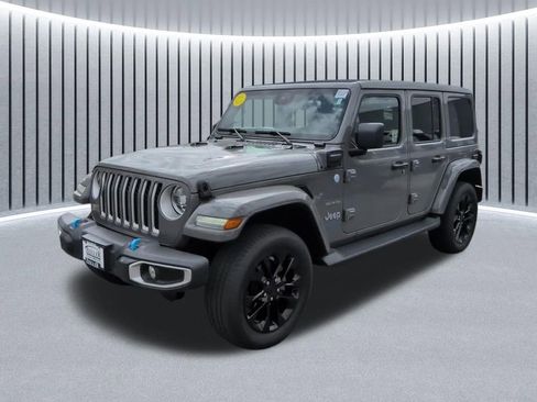Certified 2022 Jeep Wrangler Unlimited Sahara w/ Cold Weather Group AWD/4WD image 1