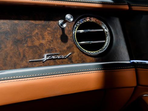 Used 2023 Bentley Flying Spur W12 AWD/4WD image 68