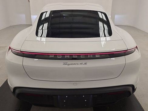 Used 2023 Porsche Taycan 4S AWD/4WD image 9