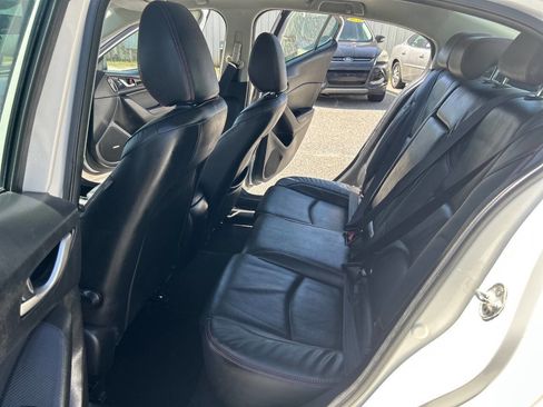 Used 2015 MAZDA MAZDA3 i Grand Touring image 21