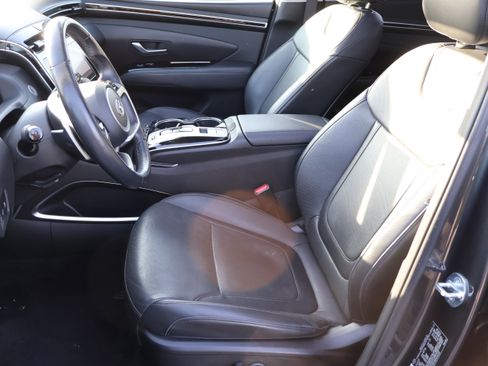 Used 2024 Hyundai Tucson Limited image 33