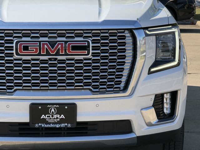Used 2022 GMC Yukon XL Denali AWD/4WD image 8