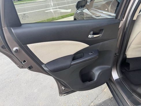 Used 2016 Honda CR-V EX image 14