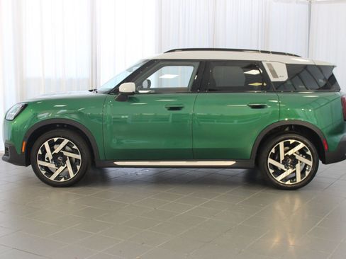 New 2026 MINI Cooper Countryman S image 2