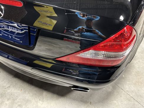 Used 2008 Mercedes-Benz SL 550 image 34