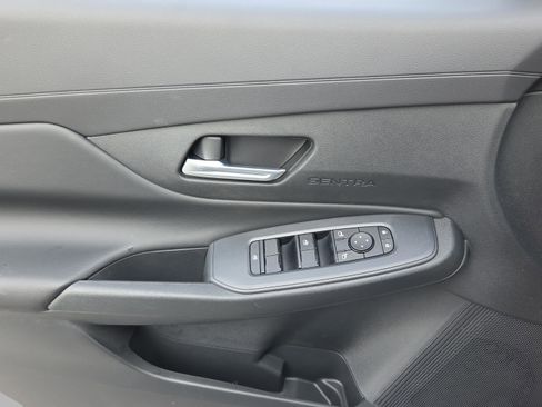 New 2026 Nissan Sentra SV w/ Floor Mat Package FWD image 31
