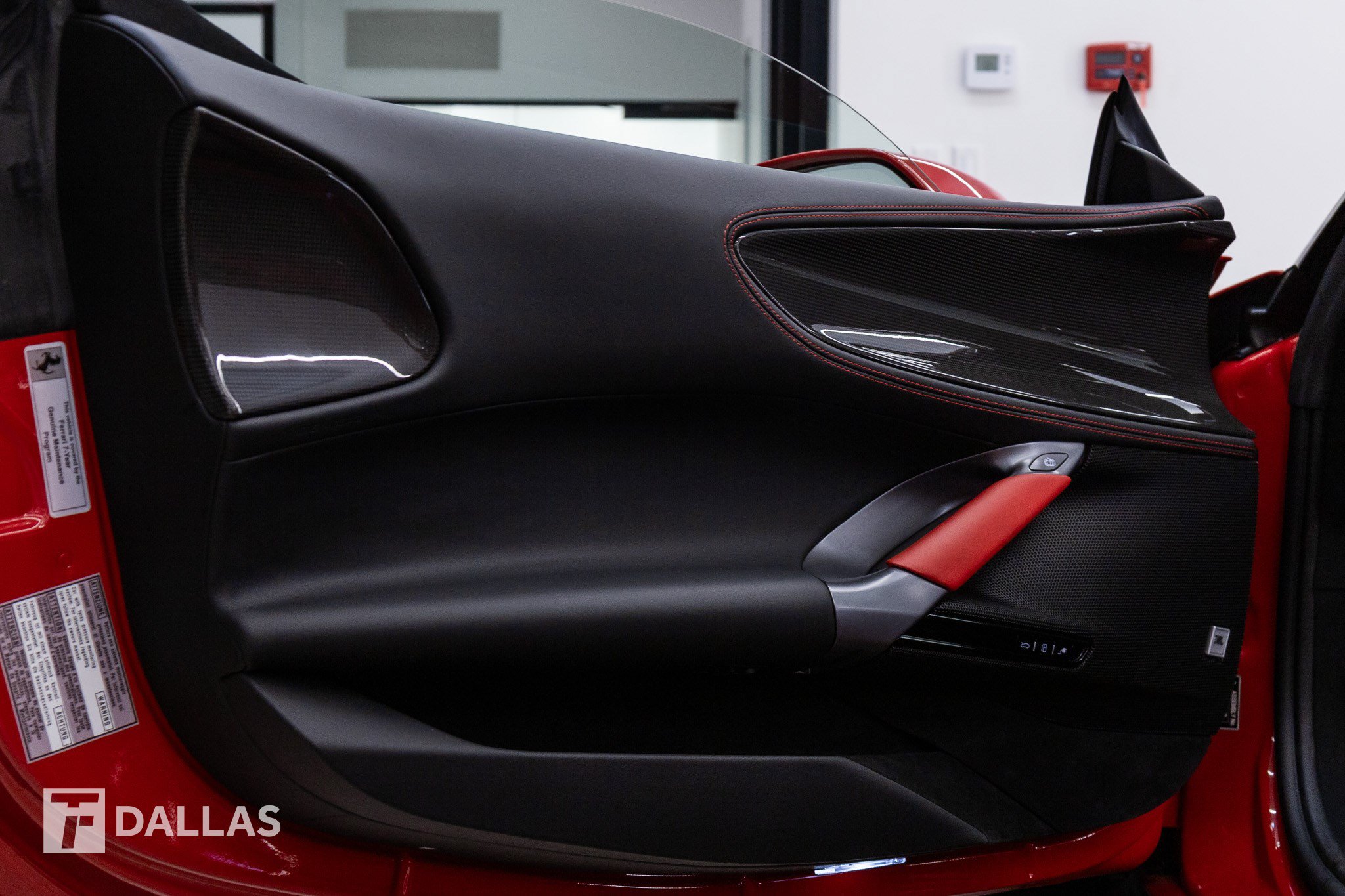 Used 2023 Ferrari SF90 Spider AWD/4WD image 27