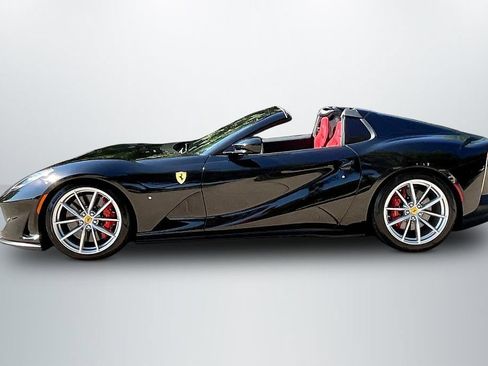 Used 2023 Ferrari 812 GTS RWD image 8