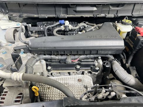 Used 2020 Nissan Rogue SV image 28