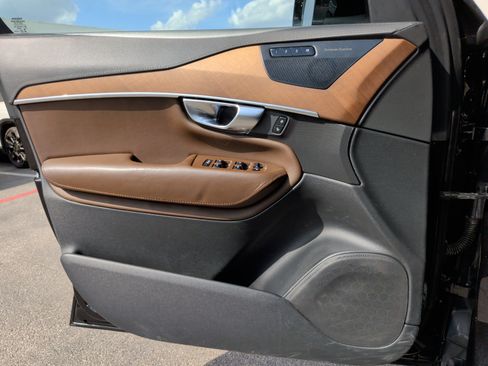 Used 2019 Volvo XC90 T6 Inscription w/ Protection Package Premier image 24