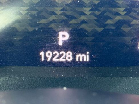 Used 2024 Jeep Wrangler Sahara w/ Safety Group image 12