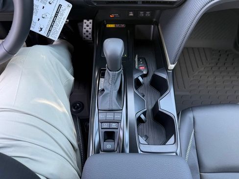 New 2026 Toyota Camry SE FWD image 22