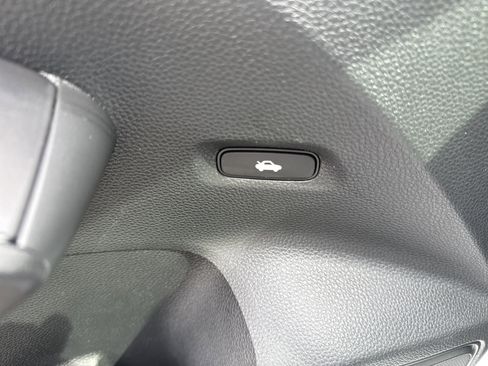 Used 2023 Honda Civic Sport image 13