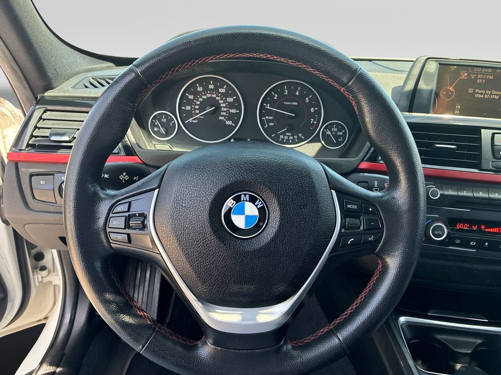Used 2015 BMW 328i Sedan RWD image 13