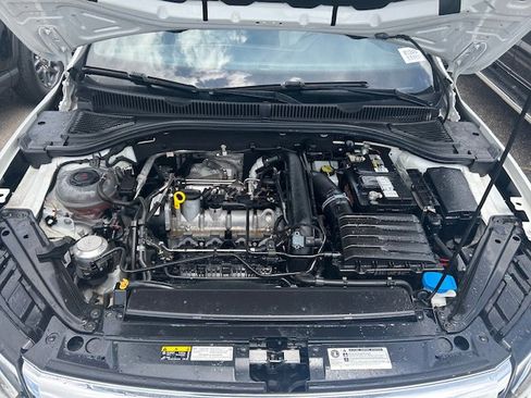 Used 2019 Volkswagen Jetta R-Line FWD image 7