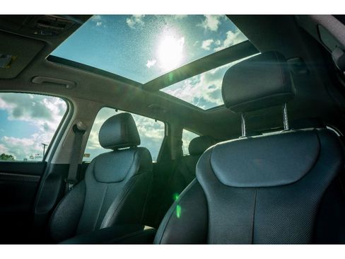 Used 2019 Hyundai Santa Fe FWD image 12
